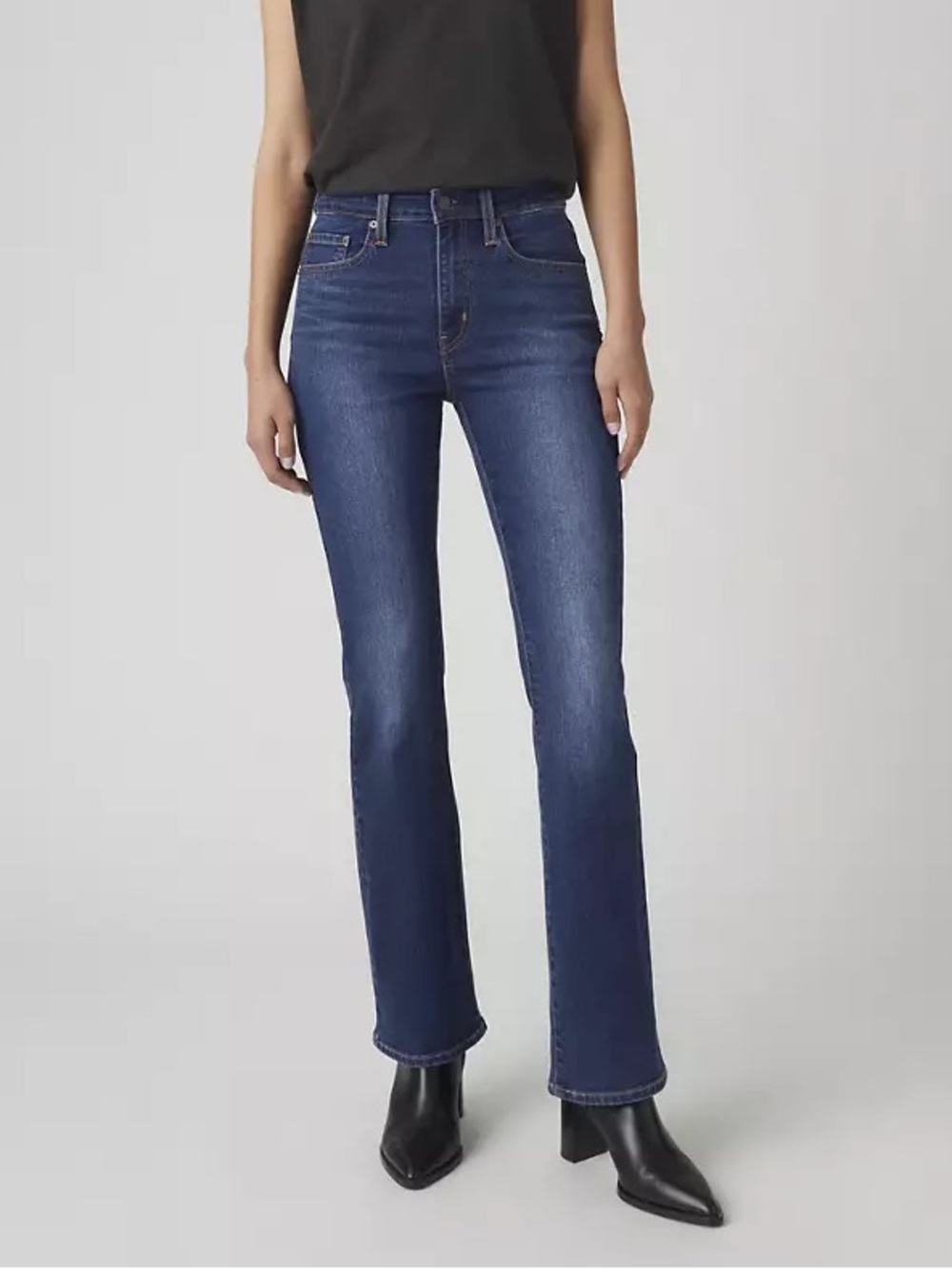 Levi Bootcut Jeans